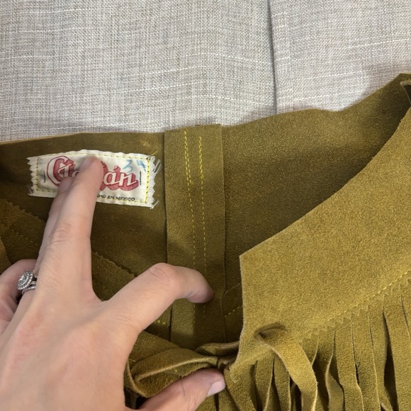 Vintage Gaitan Leather Fringe Vest Made Mexico Small/34 Western Boho Great Shape - Picture 9 of 16